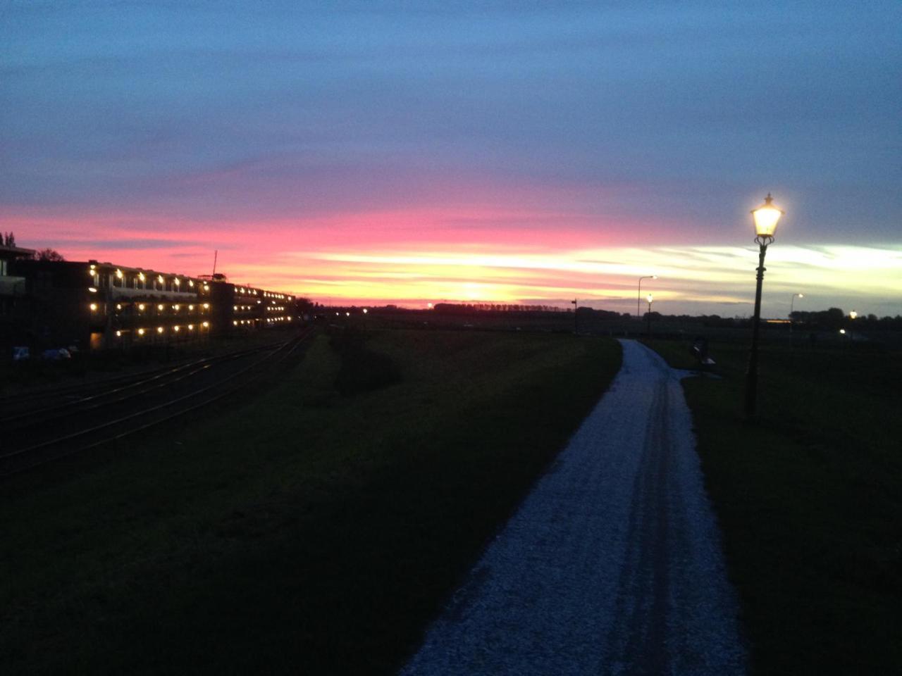 Bed En Breakfast Medemblik Esterno foto